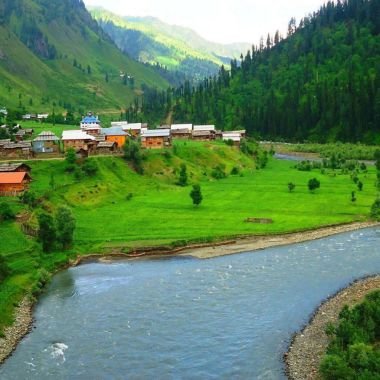Luxury Azad Kashmir Tour